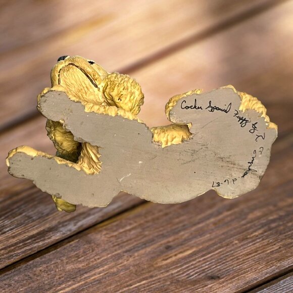 Vintage Cocker Spaniel Hand Painted Dog Figurine Signed USA Made - Picture 5 of 6